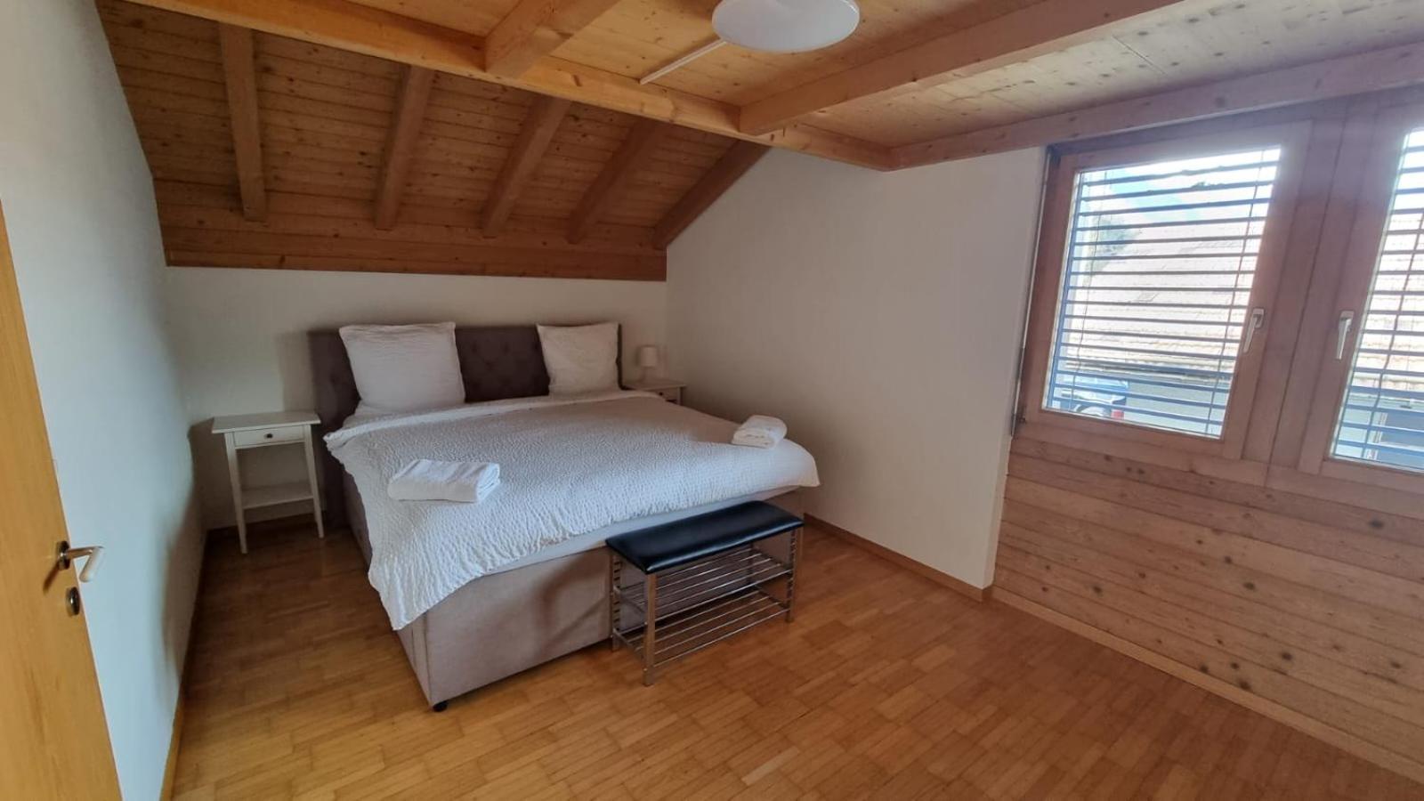 Lake View Residence Niederried bei Interlaken 외부 사진
